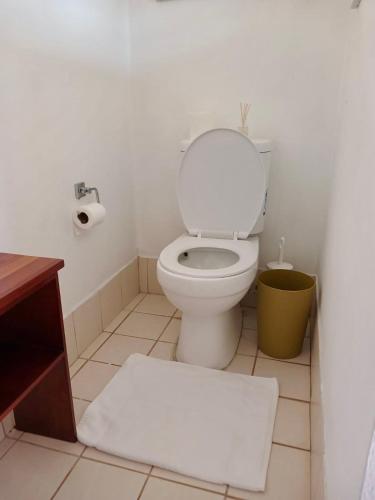 Triple Room with Balcony image 4
