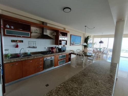 Apartamento en Colina de Playa El Angel in 팜파타르