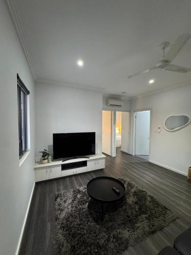 Modern 2 Bedroom Apartment Karratha in Karratha
