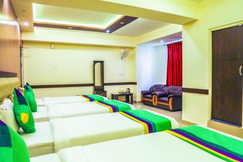 Superior Double Room image 7