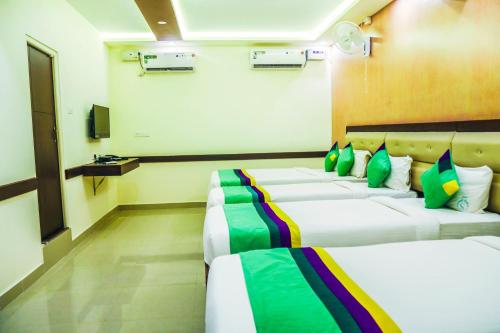 Superior Double Room image 9