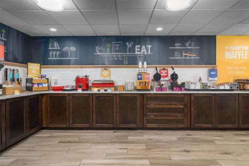 Hampton Inn Altoona in Altoona, USA