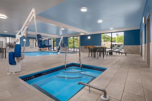 Sport és szabadidő, Hampton Inn Altoona in Altoona