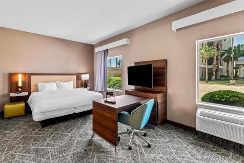 Hampton Inn & Suites Corpus Christi I-37 - Navigation Boulevard - main image