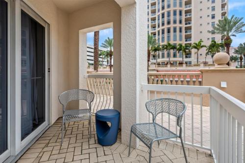 Hampton Inn & Suites St. Petersburg/Downtown - image 6