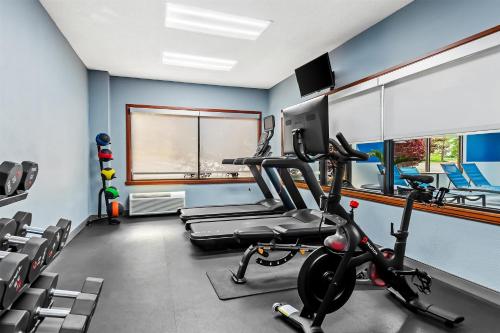 Hampton Inn Princeton - image 2