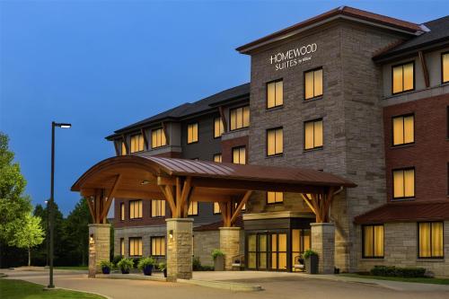 Homewood Suites by Hilton Burlington in Burlington, USA