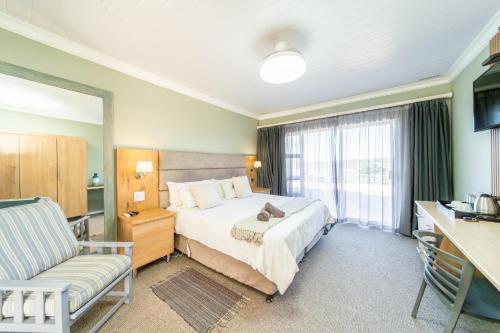 The Terrace – East London, IA