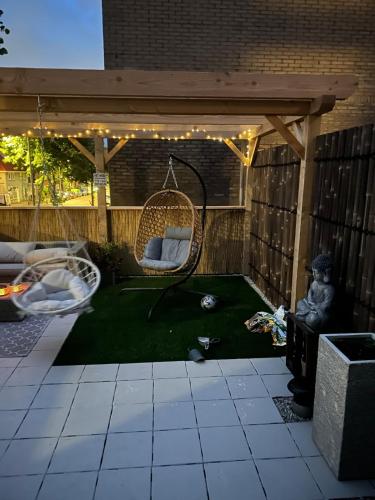 Paleisje aan zee in IJmuiden