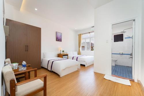 Triple Room image 9