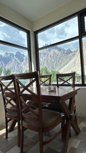 Danatum Passu in Pasu