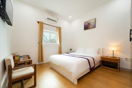 Superior Queen Room image 8