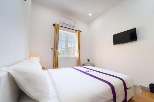 Superior Queen Room image 4