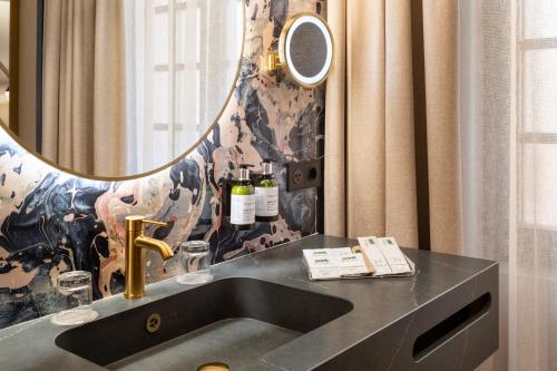 Junior Suite image 1