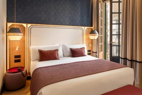 Superior Double Room image 4