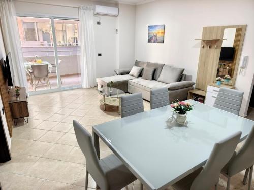 Two-Bedroom Apartment with Balcony and Sea View image 9