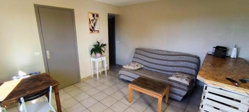 appartement proche zenith in Millenaire - Grammont