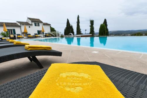 Le Hameau - image 10