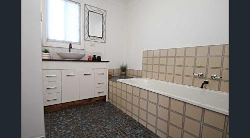 LMN Cottage in Spalding
