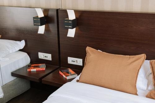 Hotel Duke Armeneasca City Center