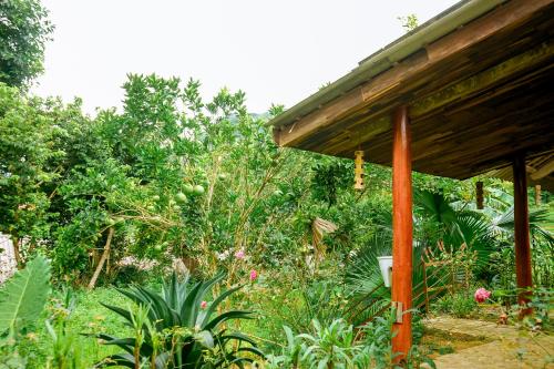 Family Room with Terrace room in Giay's Local House