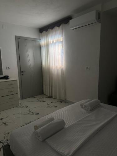 4 Stinët, Pogradec (foto 5)