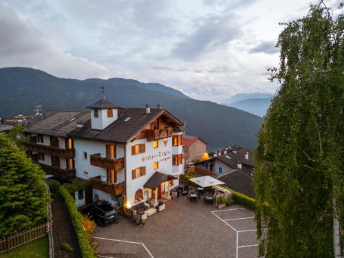 Hotel Tirol- Natural Idyll in Montesover