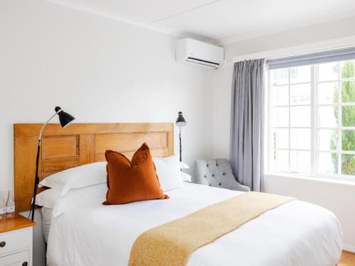 Whispering Oaks Room Type - Standard Double Room
