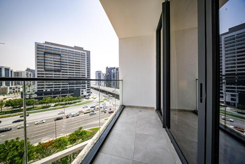Modern Studio I Smart Home I Business Bay - image 10