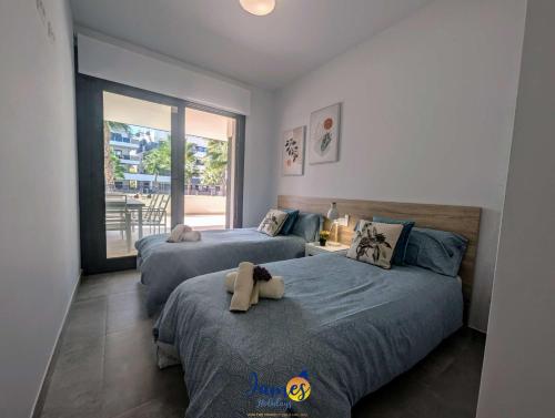 Apartment image 8