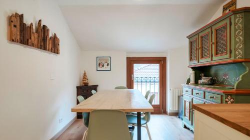  Square Apartment in Ponte di Legno