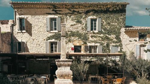 Maison Gramme Lussan 3