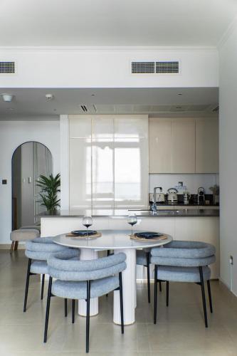 Design 1br Apartment with Dubai Marina View in Marina Gate 2, Dubai (photo 9)