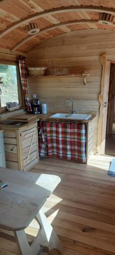 Roulotte Le Coq La Mazille in La Clayette