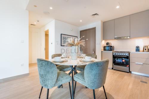 Creek Views 1BR, Short Drive to Ras Al Khor Sanctuary and Festival City Mall, Rosewater at Creek Beach Building 3, Dubai Creek Harbour by Deluxe Holiday Homes, Dubaj (zdjęcie 10)