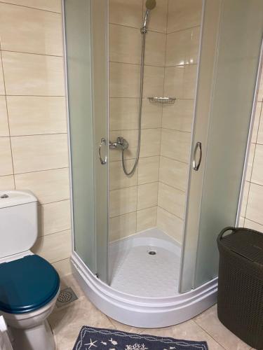 Friends-3, Kravlja (foto 4)