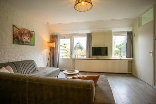 Facilities, Nieuwlanderweg 63 in De Waal