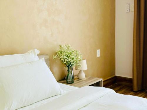 Double Room with Mountain View image 6
