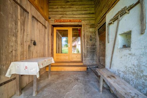 ทางเข้า, La Grange d'Anaïs (La Grange d'Anais) in โบฟอร์