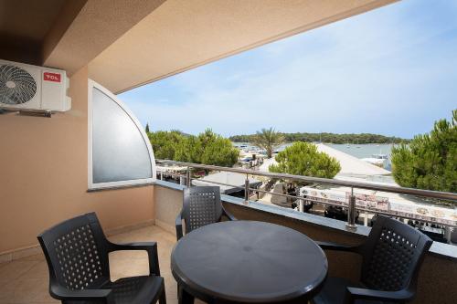 Panorama Apartments - main image