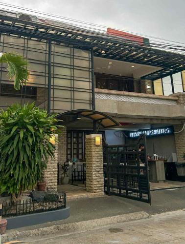 Restaurant, Manila Gateway Hostel - Near NAIA Manila Airport in Parañaque