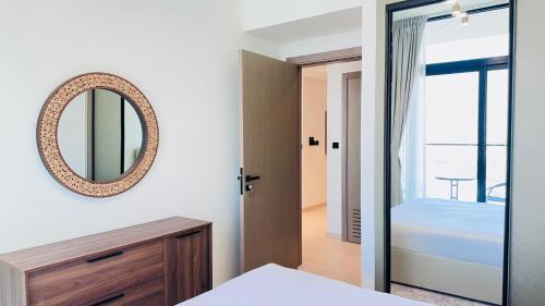 OYO HOME 1407 One Bedroom Apartments Binghatti Emerald, Dubaï (photo 9)