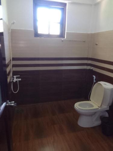 Double Room image 10
