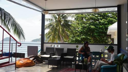 Scuba Square Hostel in Mae Haad