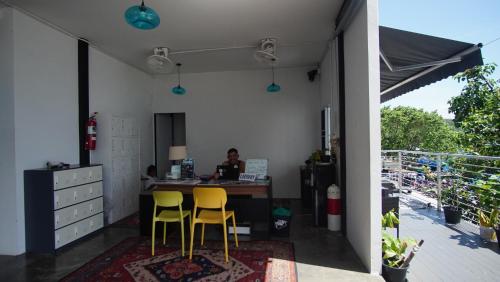Scuba Square Hostel in Mae Haad