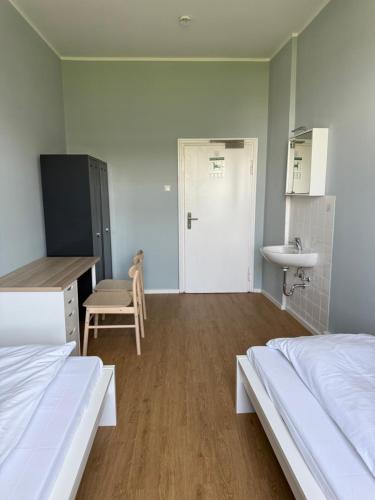 1, 2, sleep Boardinghouse München Hauptbahnhof, Munich (photo 2)