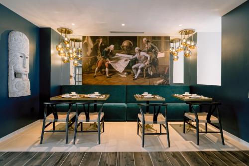 Hotel Laperouse - image 14