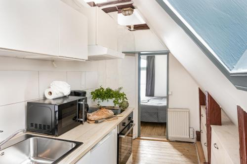 Historisk takvåning i gamla stan, Sztokholm (zdjęcie 10)