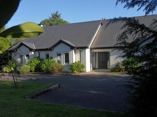 Ethan House Holiday Suites 4