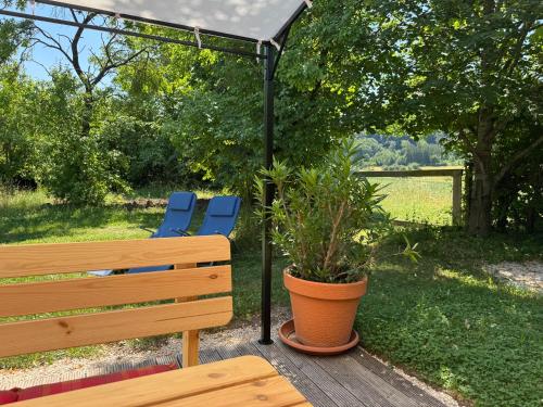 Holzhaus mit Trailer lasse die Seele baumeln in Wettringen (Bavaria)